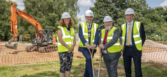 Revd Dr Rachel Pennant, Mayor of Hoddesdon Steve Wortley, Chair of trustees Michael Page and Chief Executive John Heasman